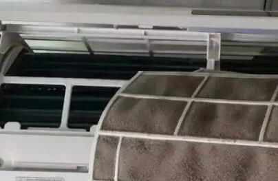 清洗空調(diào)的過濾網(wǎng)時，要注意什么呢？